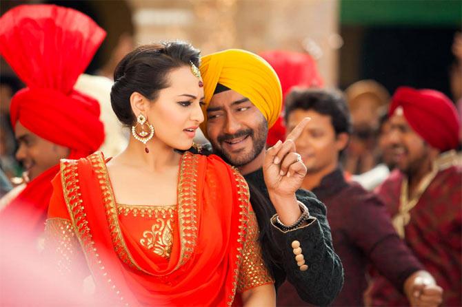 Sonakshi Sinha and Ajay Devgn in Son Of Sardaar