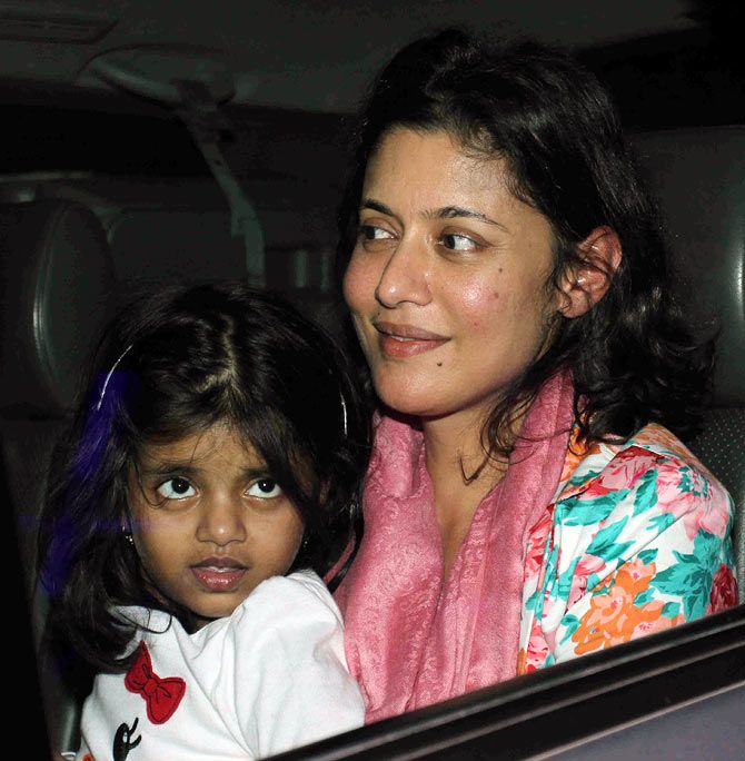 Shabana Raza with her daughter Ava Nayla