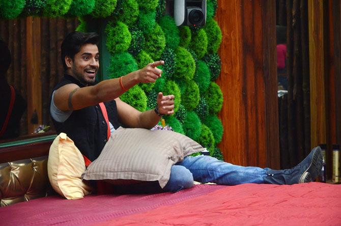 PIX: Upen Patel Returns To Bigg Boss Halla Bol - Rediff.com Movies