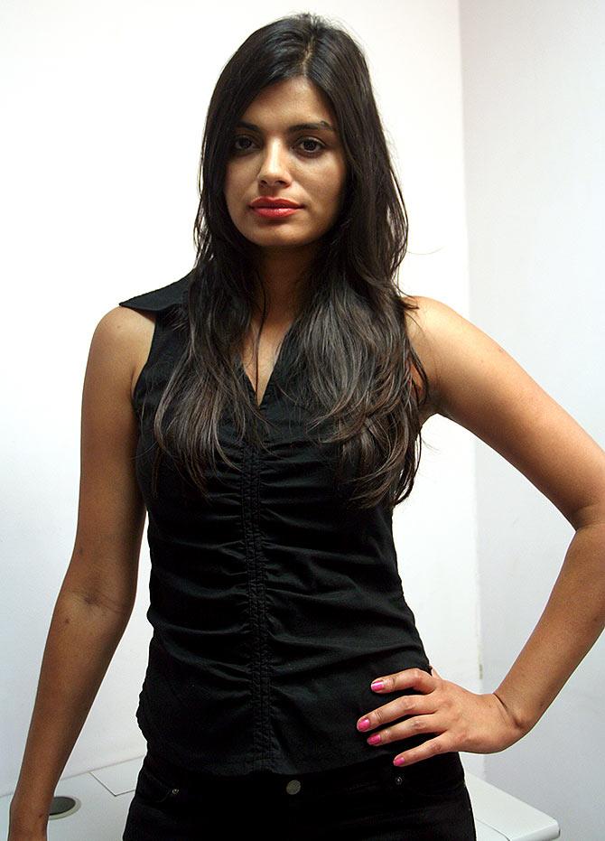 PIX: Bigg Boss 8's Sonali Raut visits Rediff - Rediff.com movies