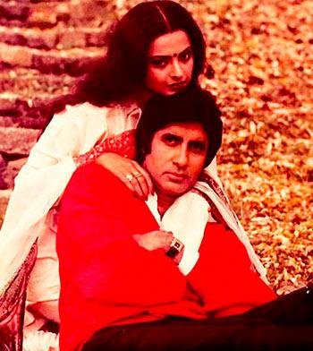 Rekha and Amitabh Bachchan in Silsila