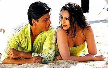 Shah Rukh Khan and Rani Mukerji in Chalte Chalte