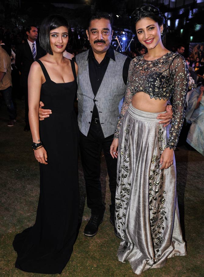 Kamal Haasan with daughters Akshara and Shruti. Photograph: Pradeep Bandekar