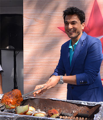 Vikas Khanna