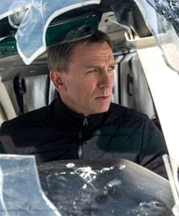 Trailer Watch: Is Craig man enough for the great new Bond film ...