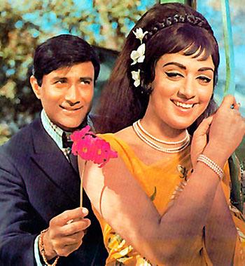 Dev Anand and Hema Malini in Johnny Mera Naam