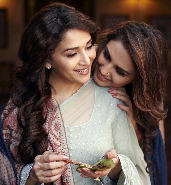 Madhuri Dixit and Huma Qureshi in Dedh Ishqiya