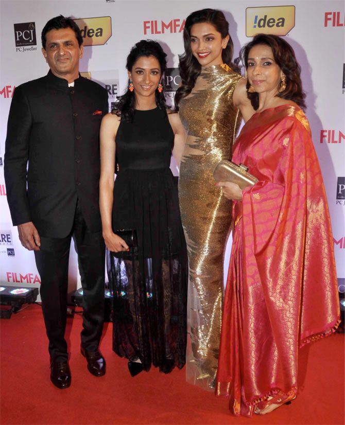 Prakash Padukone, Anisha Padukone, Deepika Padukone and Ujjala Padukone