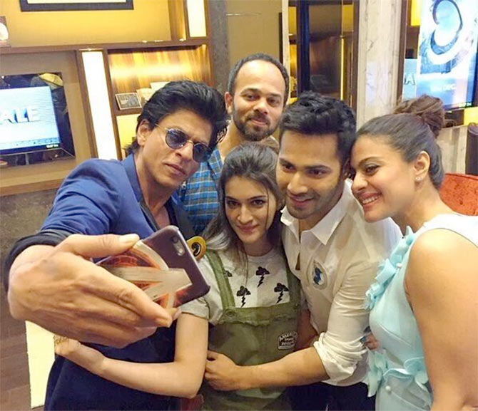 Shah Rukh Khan, Kajol, Varun Dhawan, Kriti Sanon