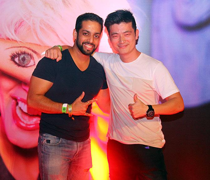 Salil Acharya and Meiyang Chang