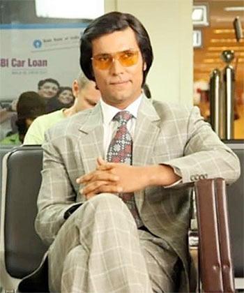 Randeep Hooda as Charles Sobhraj in Main Aur Charles