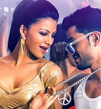 Urvashi Rautela and Kunal Khemu in Bhaag Johnny