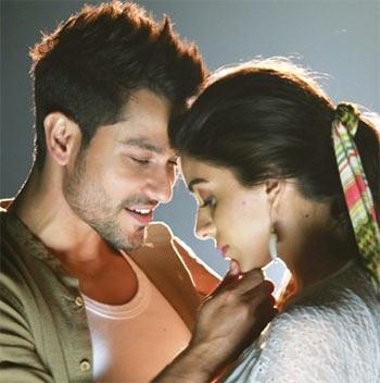 Kunal Khemu and Zoa Morani in Bhaag Johnny