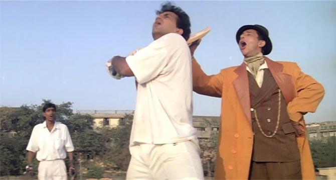 Lessons from Bollywood: How to play cricket! - Rediff.com