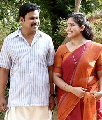 Dileep and Kavya Madhavan in Pinneyum