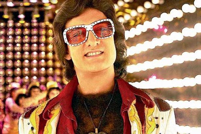 Alien, dog, disco fighter: Aamir Khan's unique avatars! - Rediff.com movies