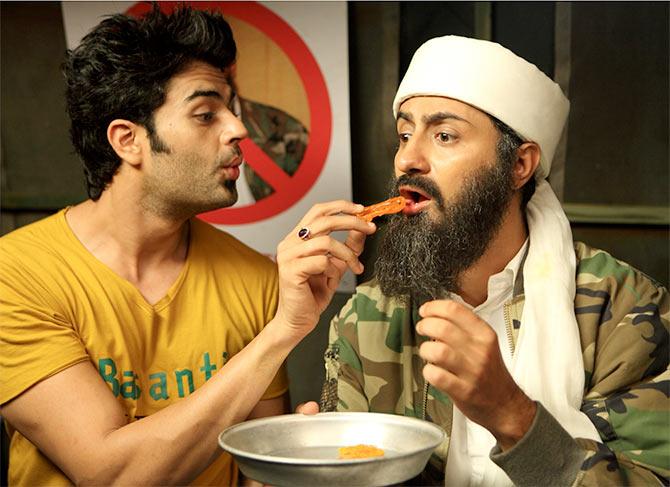 Manish Paul, Pradhuman Singh