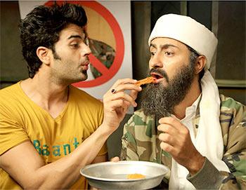 Manish Paul, Pradhuman Singh