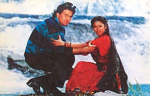 Rishi Kapoor and Madhuri Dixit