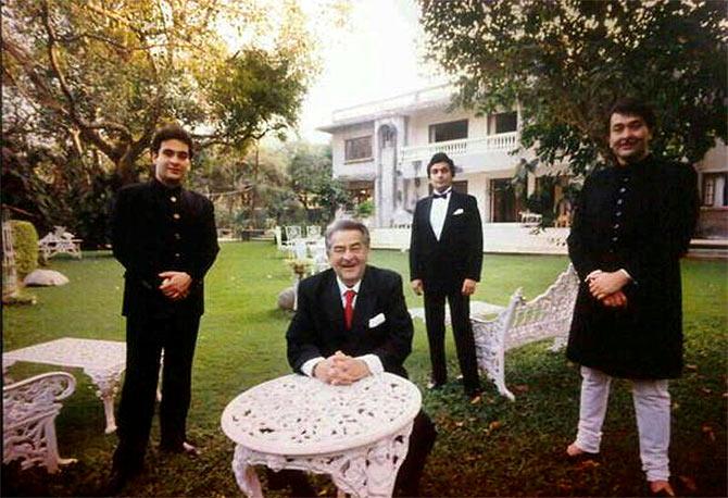 Raj Kapoor, Randhir Kapoor, Rishi Kapoor, Rajiv