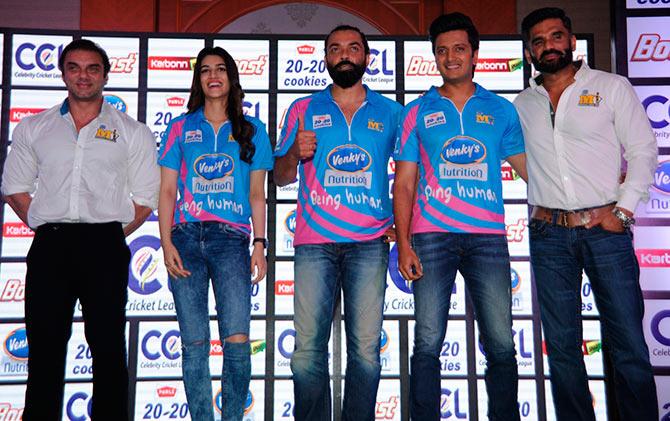 Sohail Khan, Kriti Sanon, Bobby Deol and Riteish Deshmukh