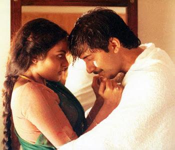 Madhoo and Arvind Swamy in Roja