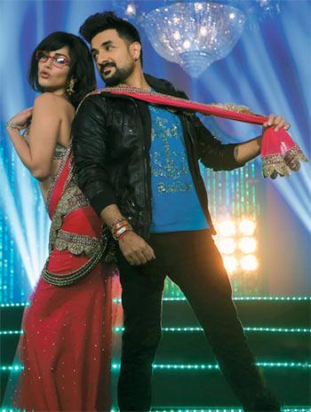 Vir Das and Sunny Leone