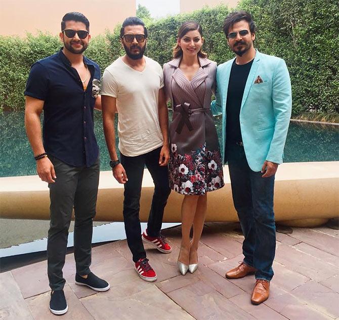 Aftab Shivdasani, Riteish Deshmukh, Urvashi Rautela and Vivek Oberoi