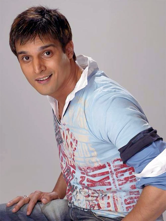 Society's loss if a bright student becomes a gangster: Jimmy Shergill