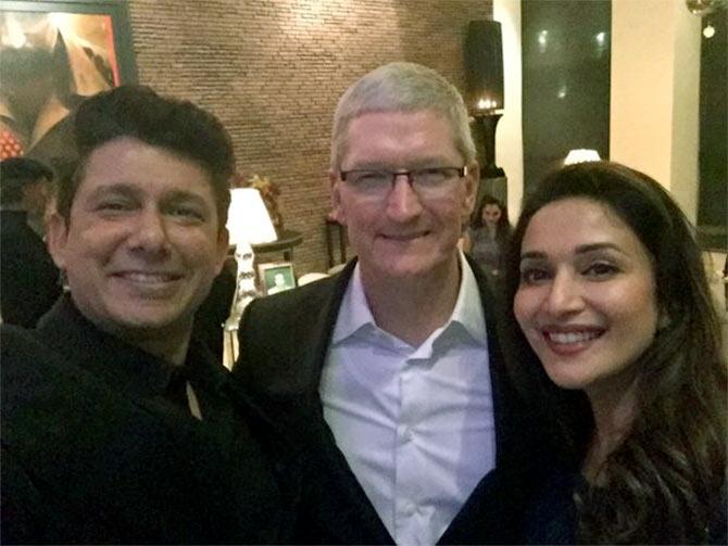 Madhuri Dixit, Tim Cook