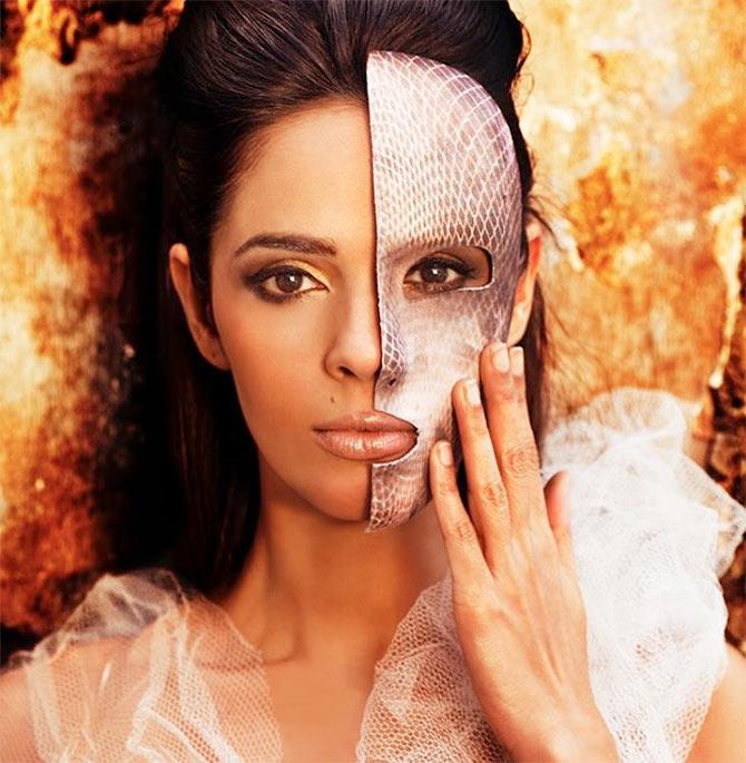 Mallika Sherawat