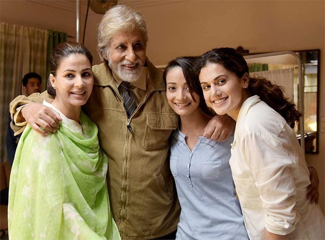 Kirti Kulhari, Amitabh Bachchan, Andrea Tariang and Taapsee Pannu