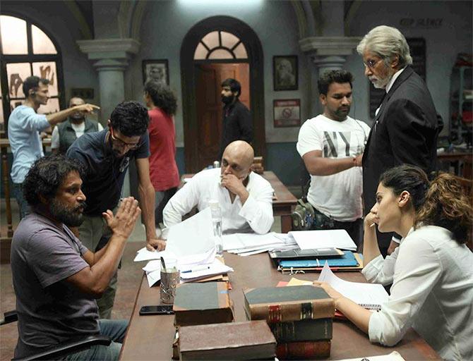 Shoojit Sircar, Piyush Mishra, Amitabh Bachchan and Taapsee Pannu