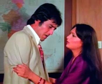 Vinod Khanna and Parveen Babi in The Burning Train