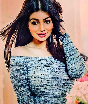 Ayesha Takia