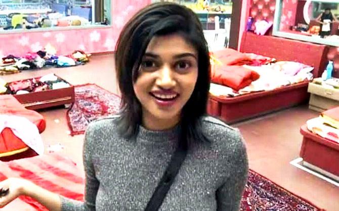 Oviya in the Bigg Boss house