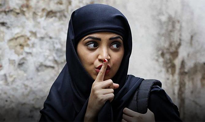 Lipstick Under My Burkha