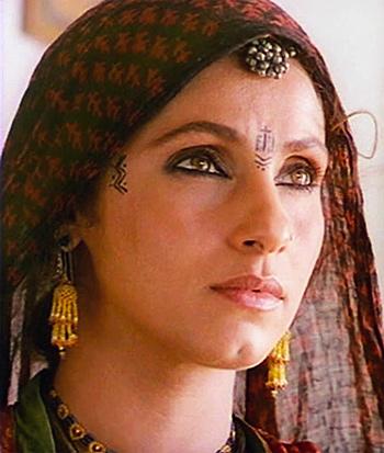 Dimple Kapadia in Rudaali