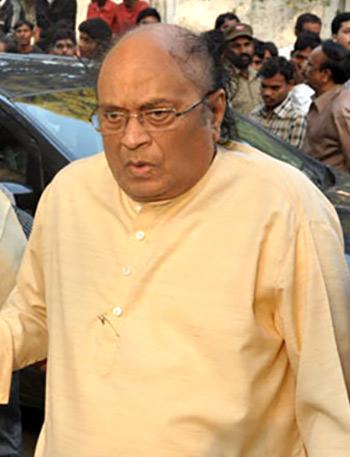 Telugu poet C Narayana Reddy passes away - Rediff.com movies