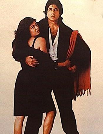 Amitabh Bachchan and Kimi Katkar in Hum