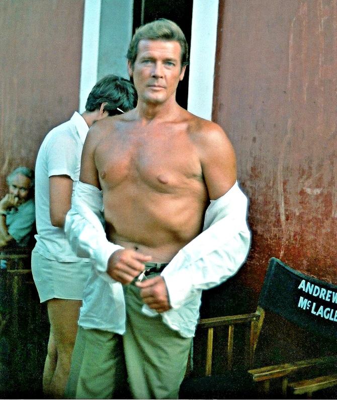 Roger Moore Goa