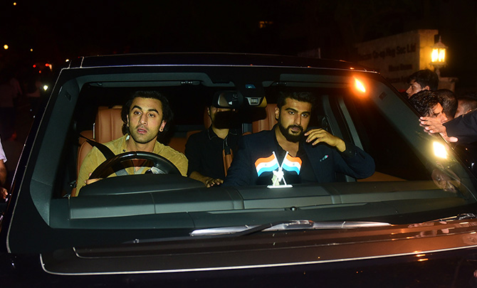 Ranbir Kapoor believes in the seat belt rule.