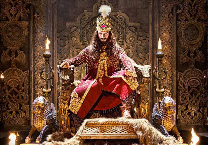 Ranveer Singh: The King of BLING! - Rediff.com