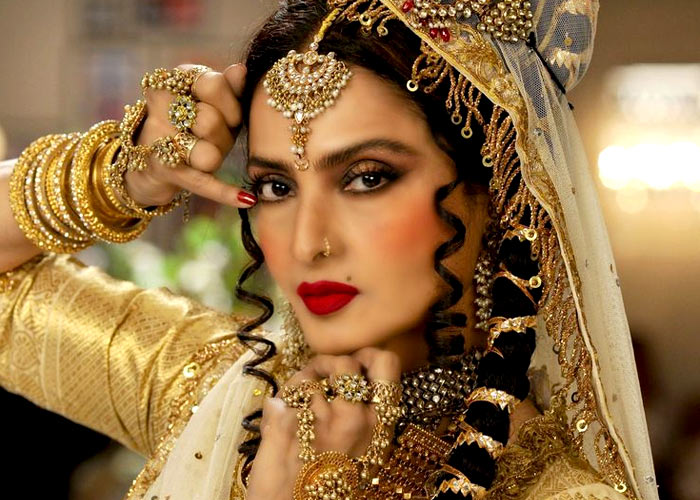 Rekha Heroine Ki Xx Sexy Video - Birthday Special: Bollywood's Queen of Glamour, Rekha - Rediff.com