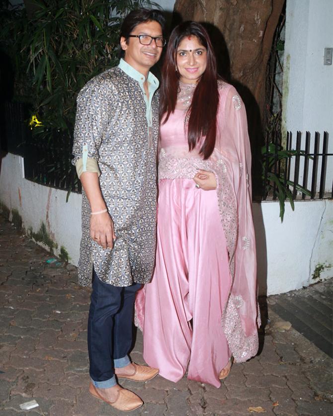 PIX: Kareena, Saif, Shahid, Mira party with Aamir - Rediff.com movies