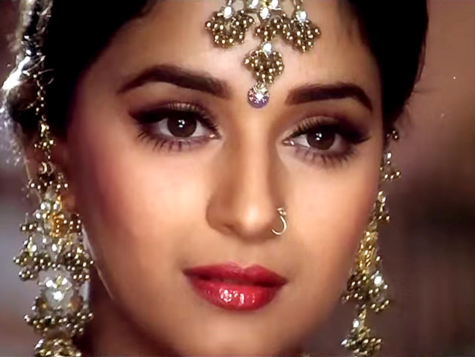 Lessons from Bollywood: How to wear a bindi - Rediff.com movies