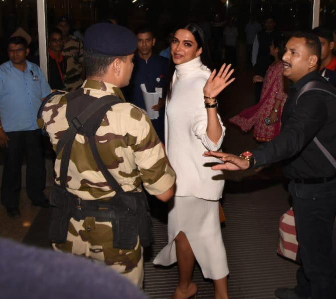 Deepika Padukone at Mumbai airport. Photograph: Pradeep Bandekar