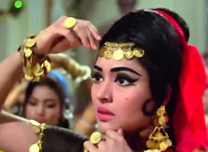 Vyjayanthimala in Jewel Thief