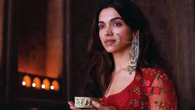 Deepika Padukone and Ranveer Singh all set to tie the knot in November