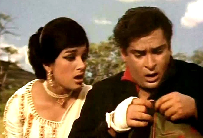 Asha Parekh and Shammi Kapoor in Teesri Manzil